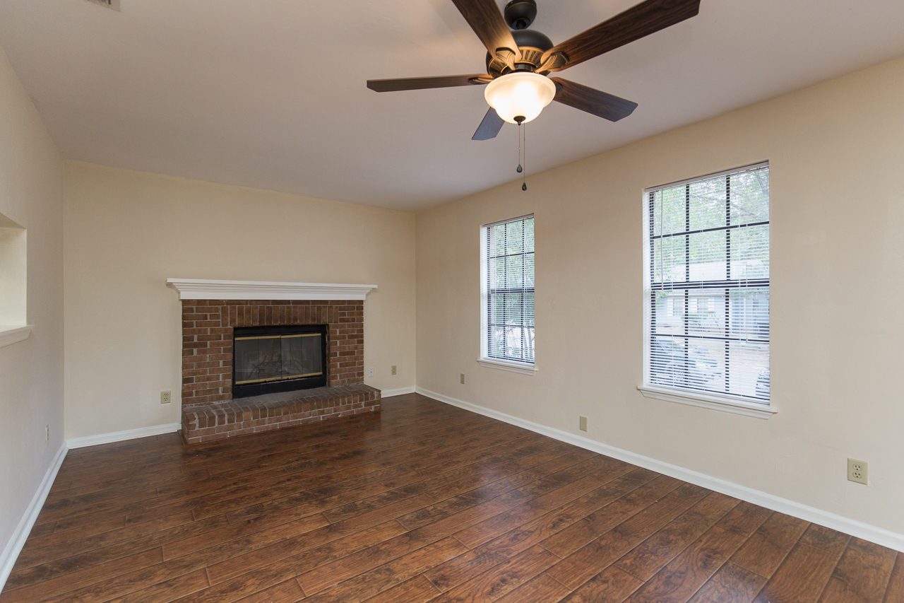 1088 Rockbrook Ct